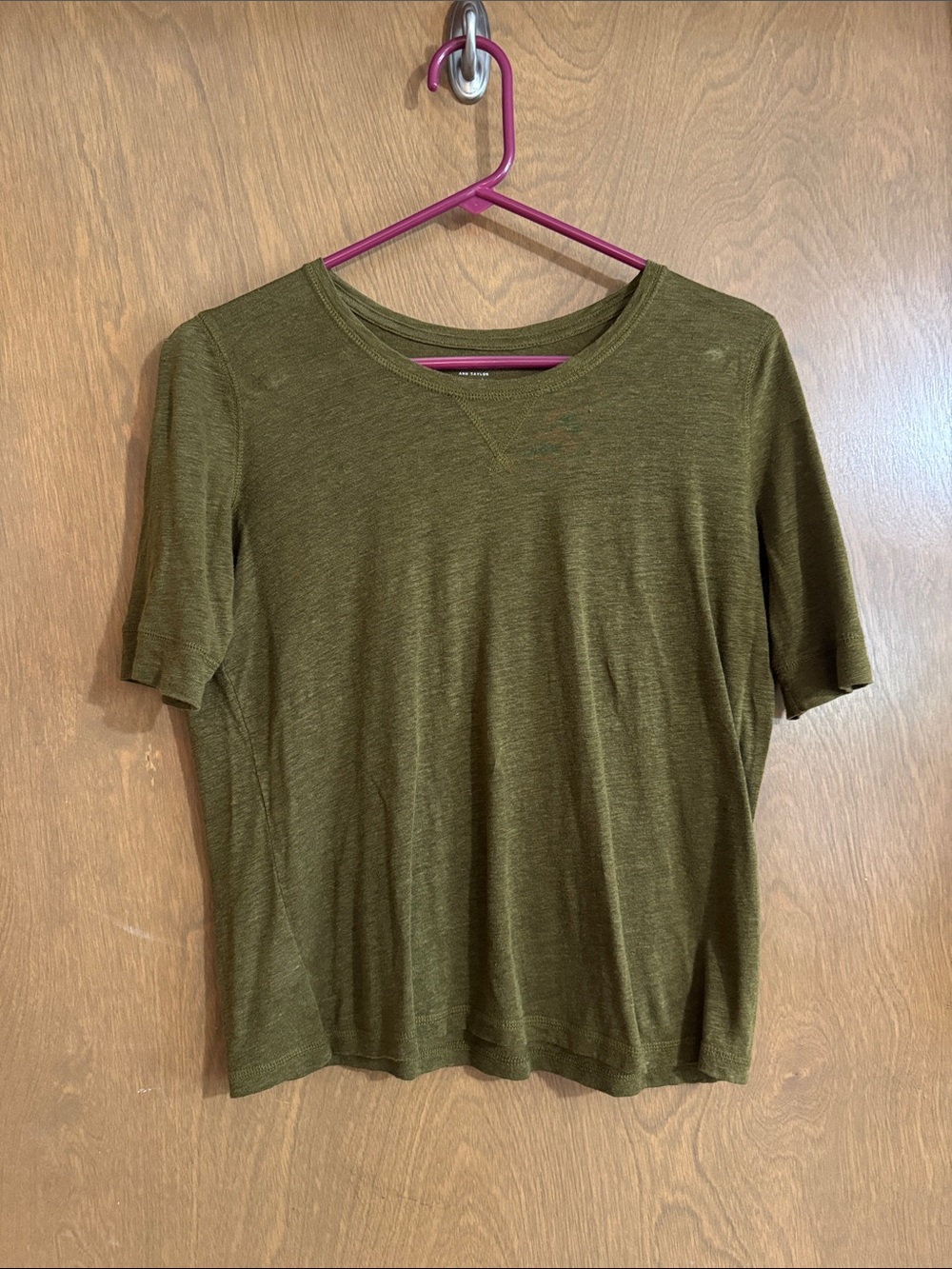 Loft Olive Green Women’s Short Sleeve Linen Top